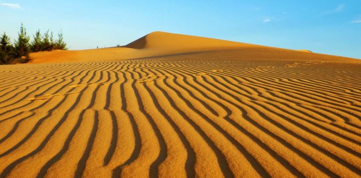 hinh-sand-dunes-mui-ne