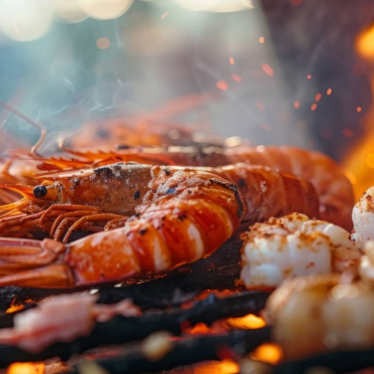 Барбекю с морепродуктами, шведский стол, лето 2025 г.