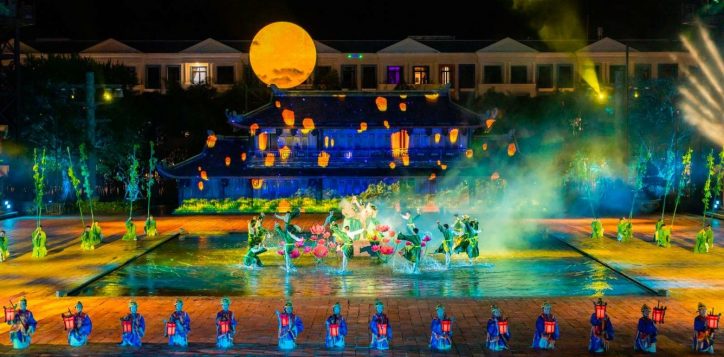 show-dien-tinh-hoa-bac-bo-1