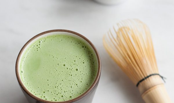 vanilla-coconut-matcha-latte-bourbonandhoney-com-2
