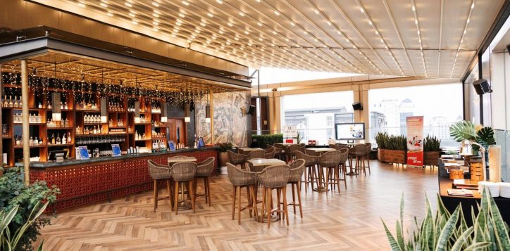 vivu-sky-bar