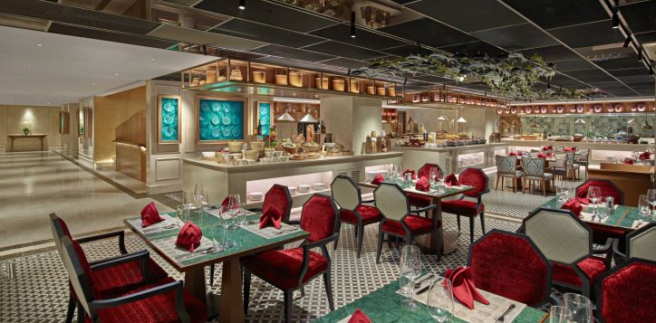 loc-ally-all-day-dinning-restaurant_50671_optimized