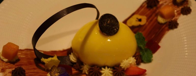 yuzu-lemon-cake-secret-recipe-from-grand-mercure-hanoi