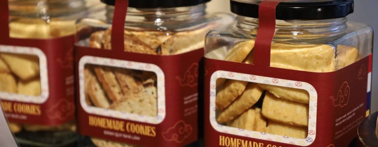 discover-vans-lounges-new-pastry-corner