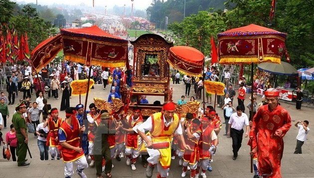 hung-king-festival-in-vietnam