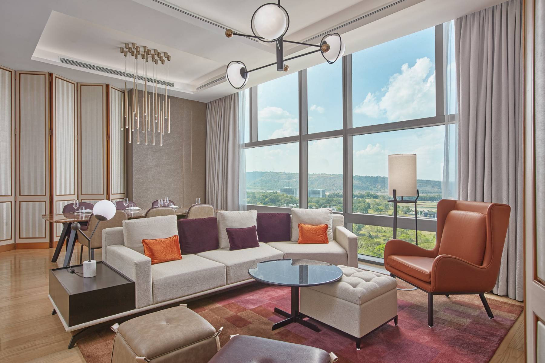 Swiss Prestige Suite – Swissôtel Clark – 5-star hotel