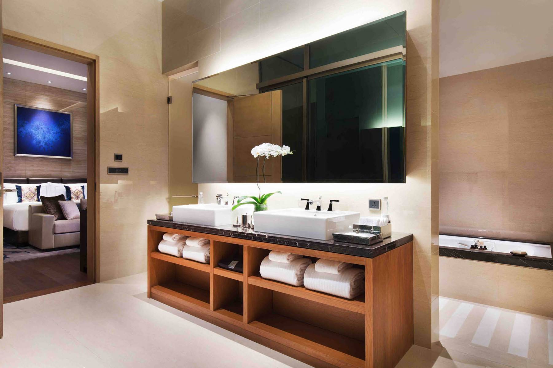 signature onebedroom bathroom