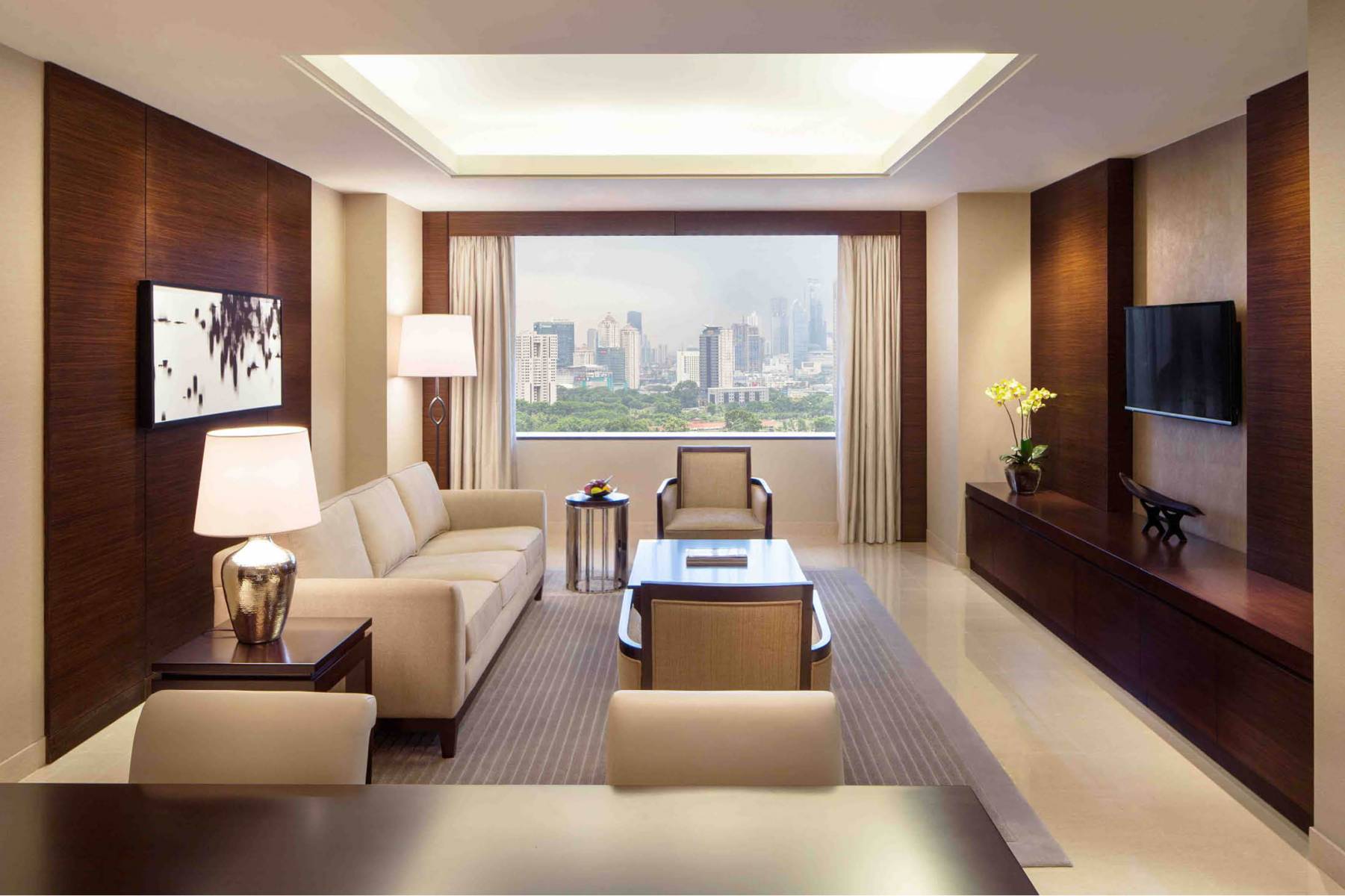 Gold Suite Livingroom