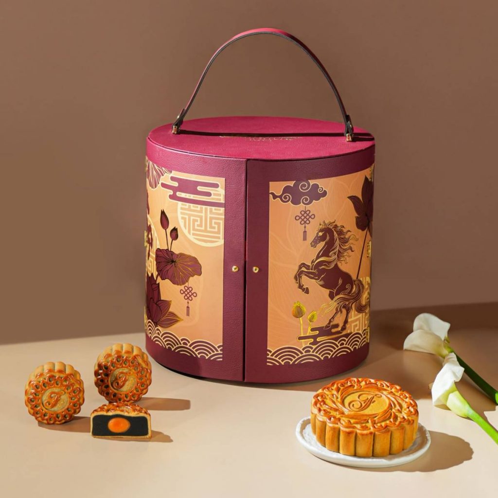 Lotus Royale luxury mooncake hamper by Fairmont Jakarta