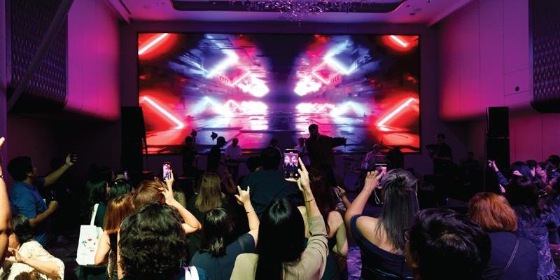 celebrate-the-year-end-in-style