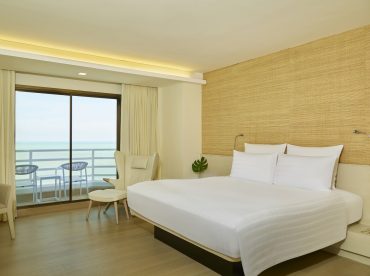 premium-ocean-facing-room