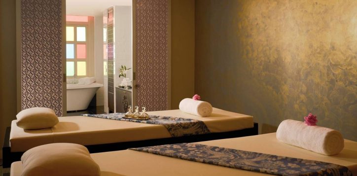 what-is-thai-massage-health-benefits-h1-01