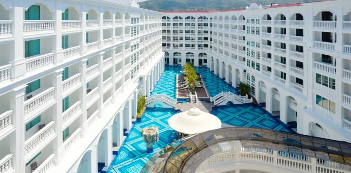 why-patong-beach-is-the-ultimate-phuket-getaway-h1-01