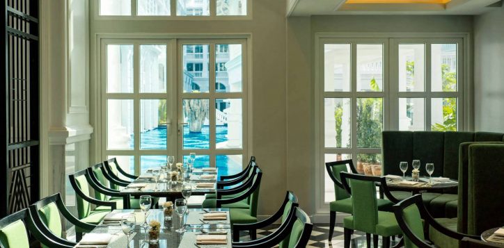 experience-fine-dining-at-mo%cc%88venpick-myth-hotel-patong-phuket-06