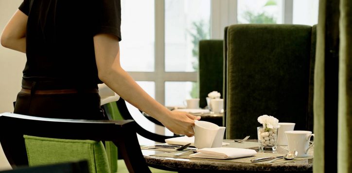 sunday-brunch-in-phuket-experience-movenpick-myth-brunch-buffet-05