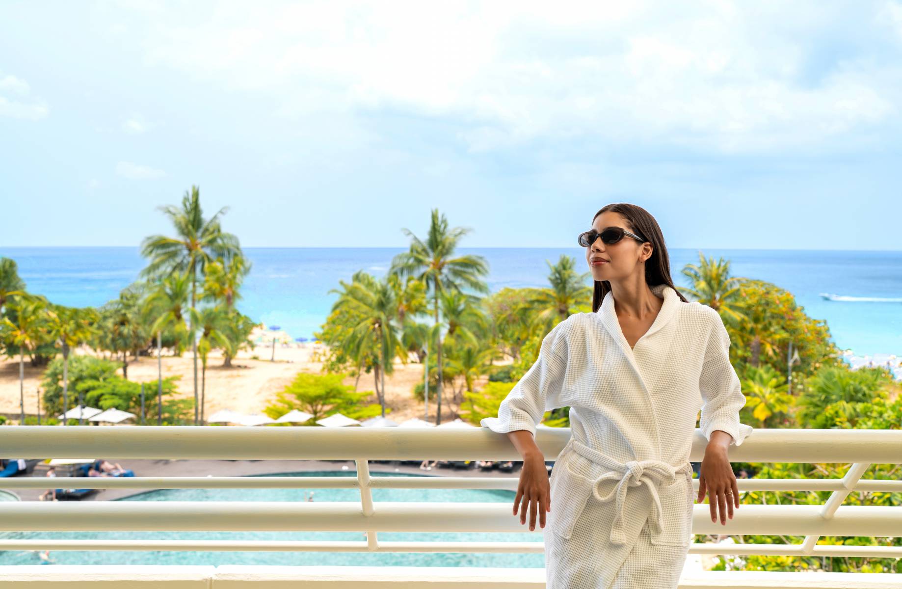 HOTEL ESCAPE SALE