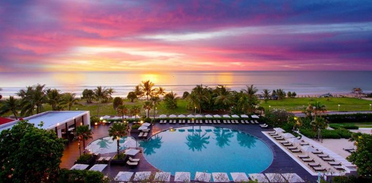 ocean-beach-club-phuket-2