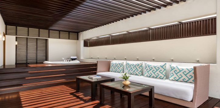 deluxe-suite-sea-view