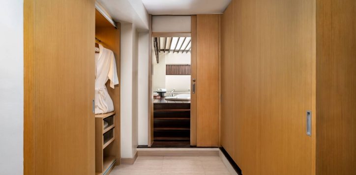 deluxe-suite-sea-view