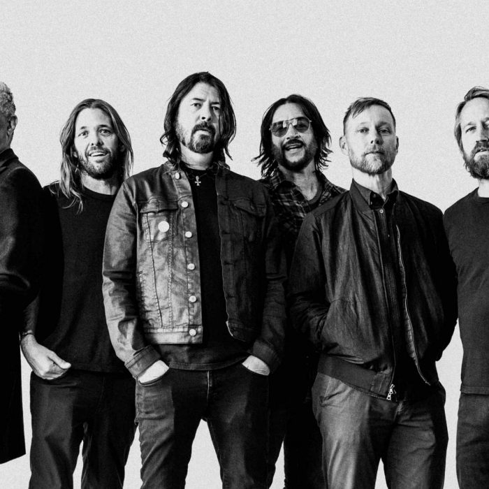 foo-fighters-take-cover-tour