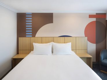 standard-accessible-queen-room
