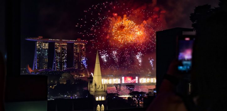 celebrate-singapores-60th-birthday-in-style