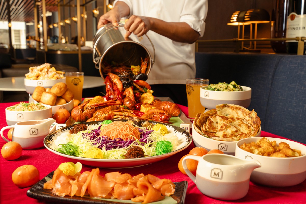 Chinese New Year Bucket