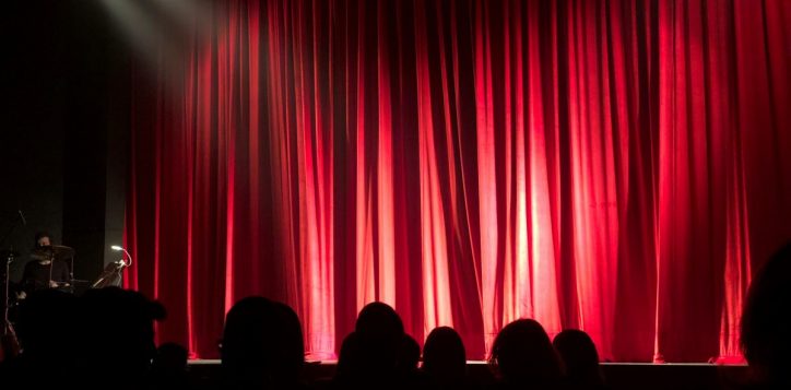 les-miserable-the-arena-spectacular