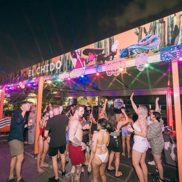 cinco-de-mayo-pool-party