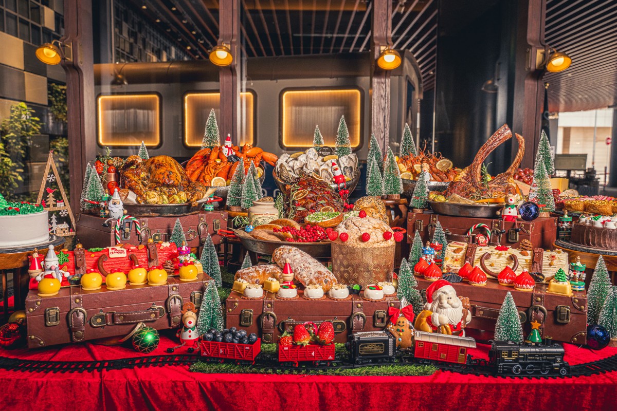 The Pullman Express Mega Brunch