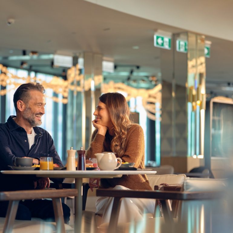 early-bird-buffet-breakfast-discount