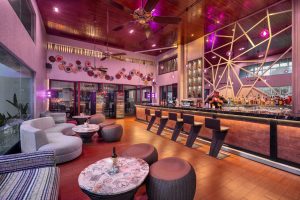 Bar , Lounge