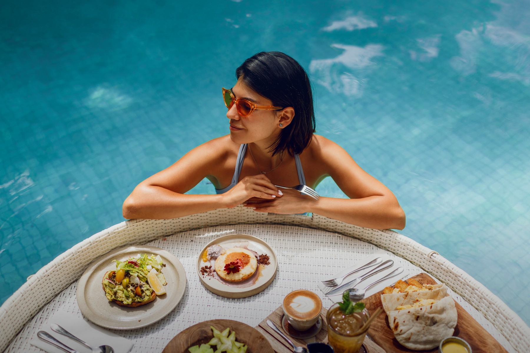 Floating Breakfast