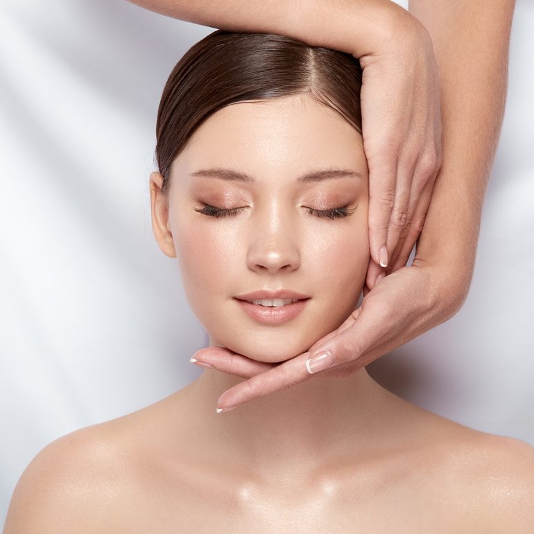 ocean-breeze-face-nails