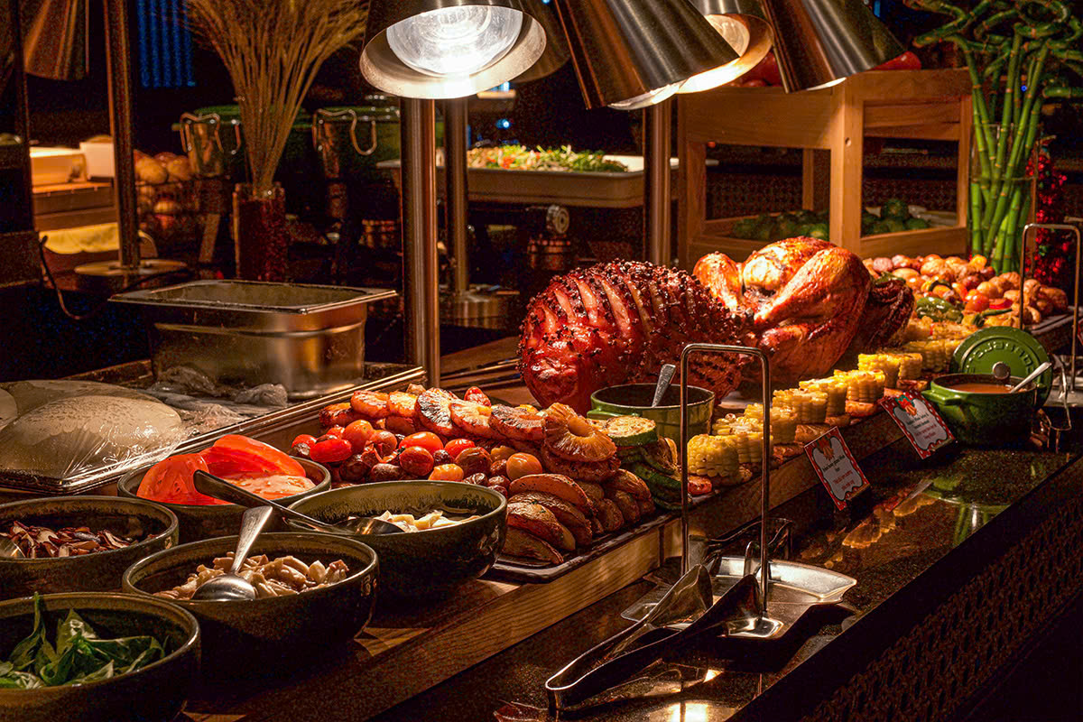 CHRISTMAS EVE SEAFOOD BUFFET