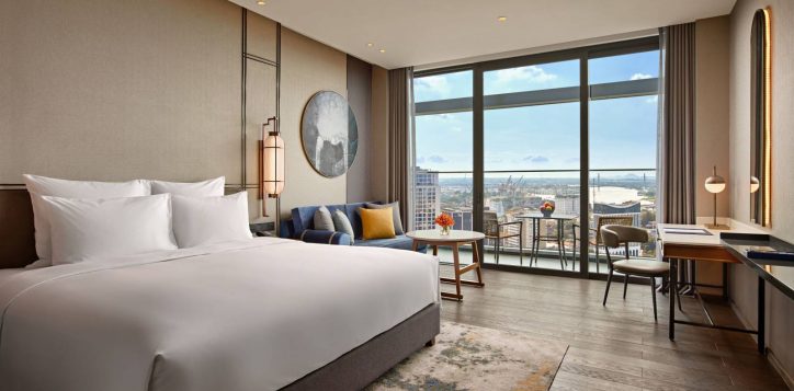 superior-with-balcony_02-2