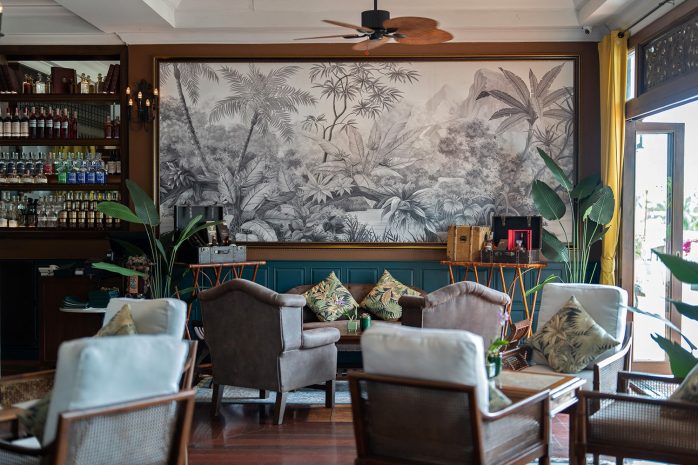 foraging-fabulous-night-at-explorer-bar