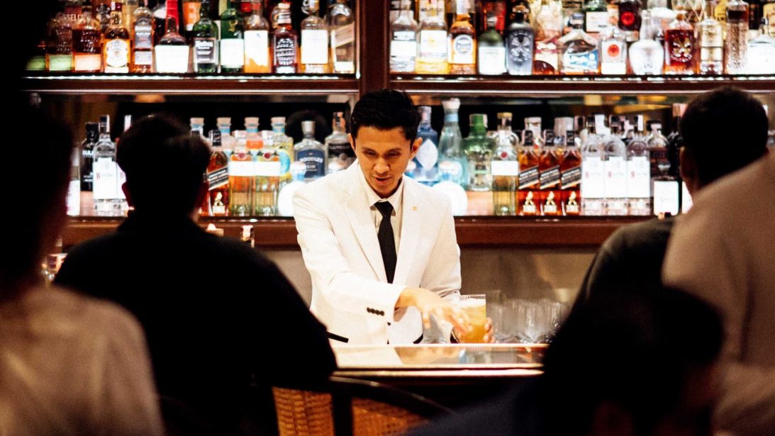 explorer-bar