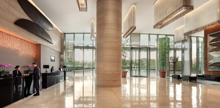 6-novetel_lobby