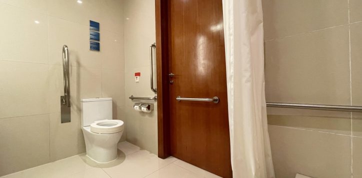 ncg_702_toilet