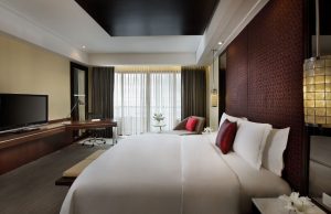 prestige suite at the luxury hotel | sofitel manila