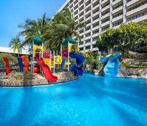 luxury hotels in manila with swimming pool - sofitel hotel manila