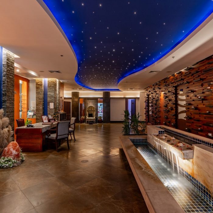 experience-ultimate-relaxation-with-head-massage-at-in-balance-spa