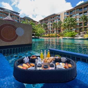 floating-breakfast
