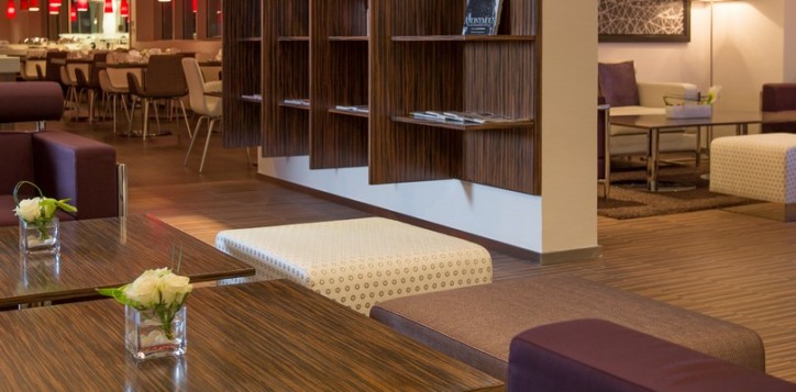 executive-lounge-2