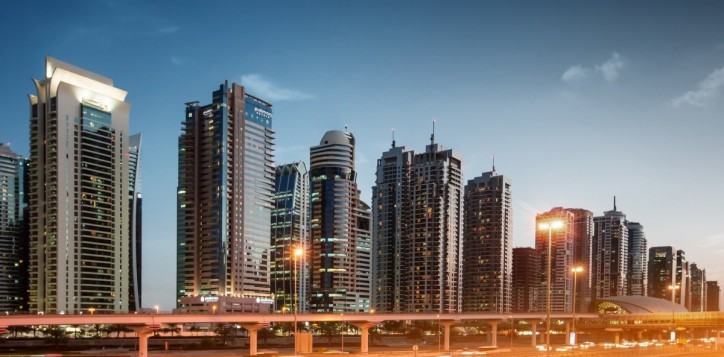 from-sheikh-zayed-road-no-tram