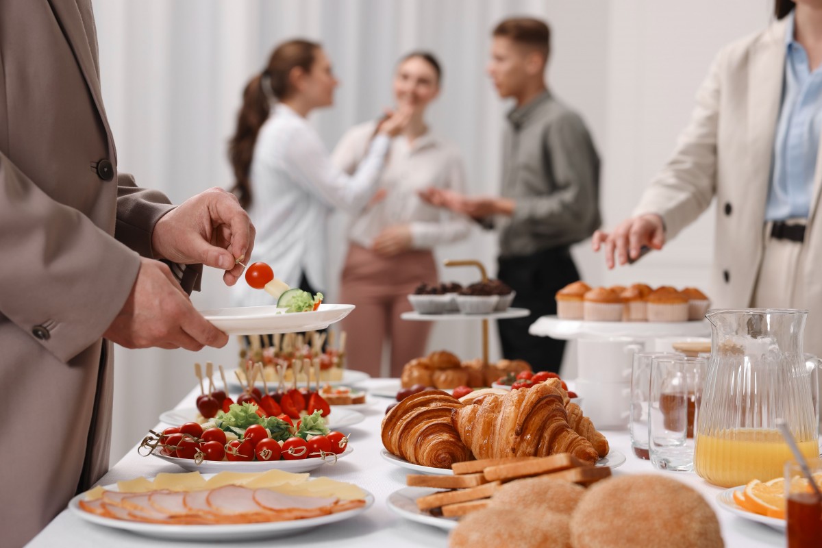 Dubai Meeting Offers