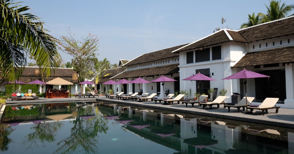 swimming-pool-at-sofitel-luang-prabang