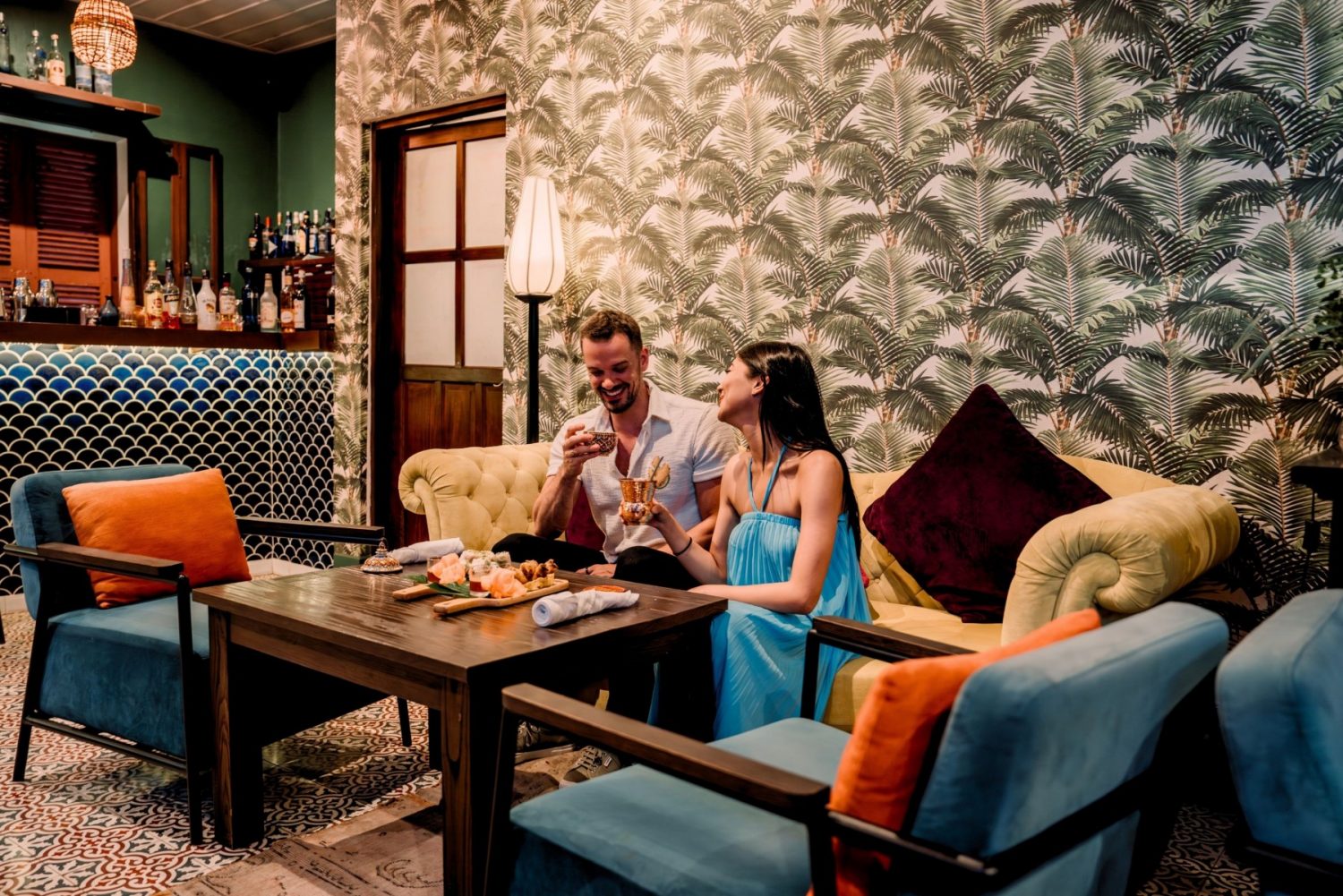nagini-bar-in-luang-prabang