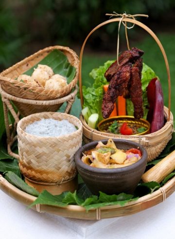 tasting-platter-of-luang-prabang